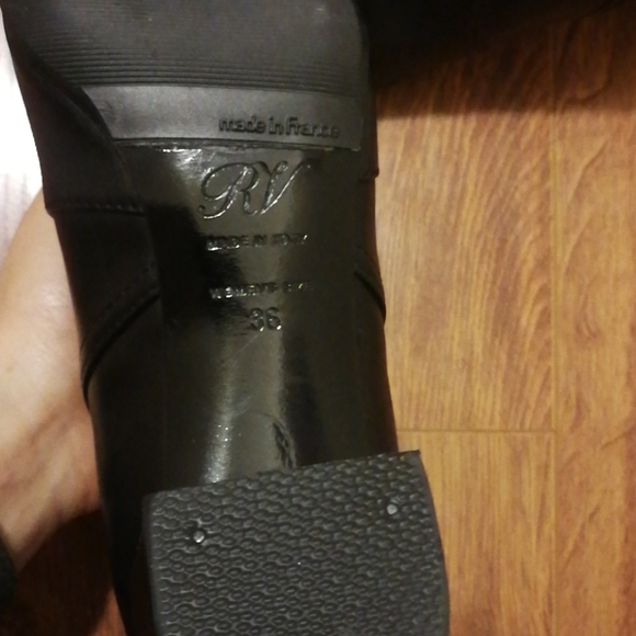 Roger Vivier Black boots - Picture 3 of 4